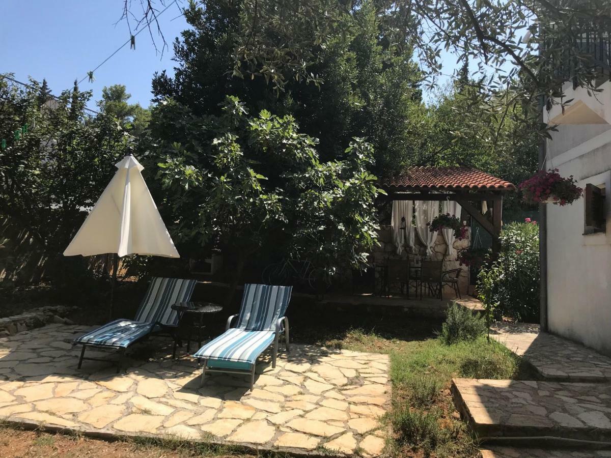 Apartmani Zlataric Стари Град Екстериор снимка